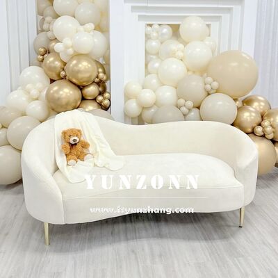 İyi fiyat Otel Oturma Odası için Zarif Minimalist Paslanmaz Çelik Kanepe, Çiftler ve Düğünler için Bar Kullanımı için Modern Tarz çevrimiçi