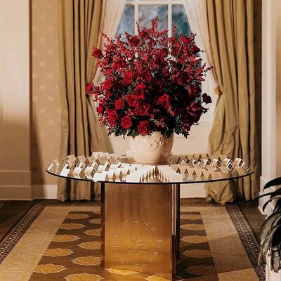 İyi fiyat Wiltshire Yuvarlak Masası, Tempered Glass ve Paslanmaz Çelik Temel ile Otel Yemek Uygulaması için Modern Tasarım çevrimiçi