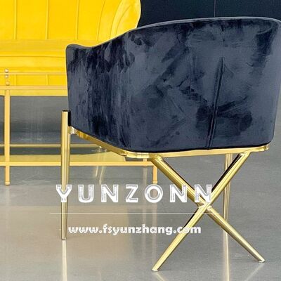 İyi fiyat Modern Yemek Kol Sandalyesi X Bacaklı Paslanmaz Çelik Tasarımları Kadife Otel Sandalyeleri çevrimiçi